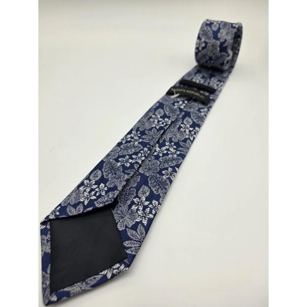 Banana Republic Hawaiian Flower Tie Cotton Silk Blend 59